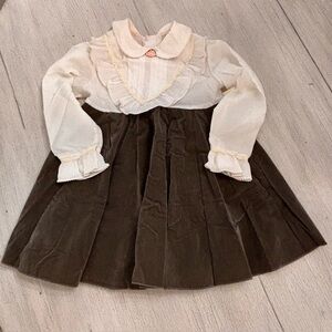 Vintage 1980s HADAD BROTHERS Girls Dress Ivory Ruffles Green Velvet Skirt Size 4